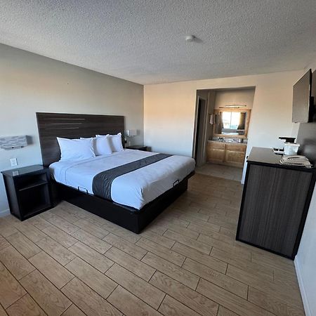 Regalodge Motel Yuma Exterior photo